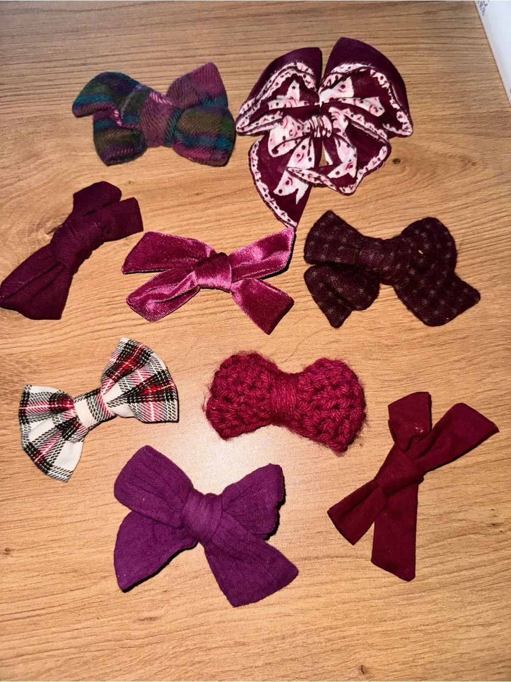 Boutique Style Girls Hair Bow Clip Lot of 9 Burgundy Plum  Merlot Plaid Velvet